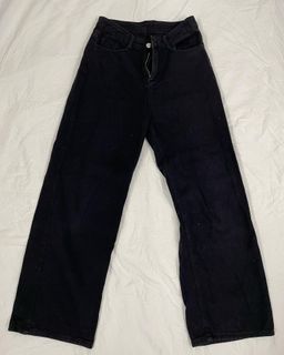 (Category: ) located in . Submitted by w.e.e (Listing ID 1163937925, Image 1). Description: .