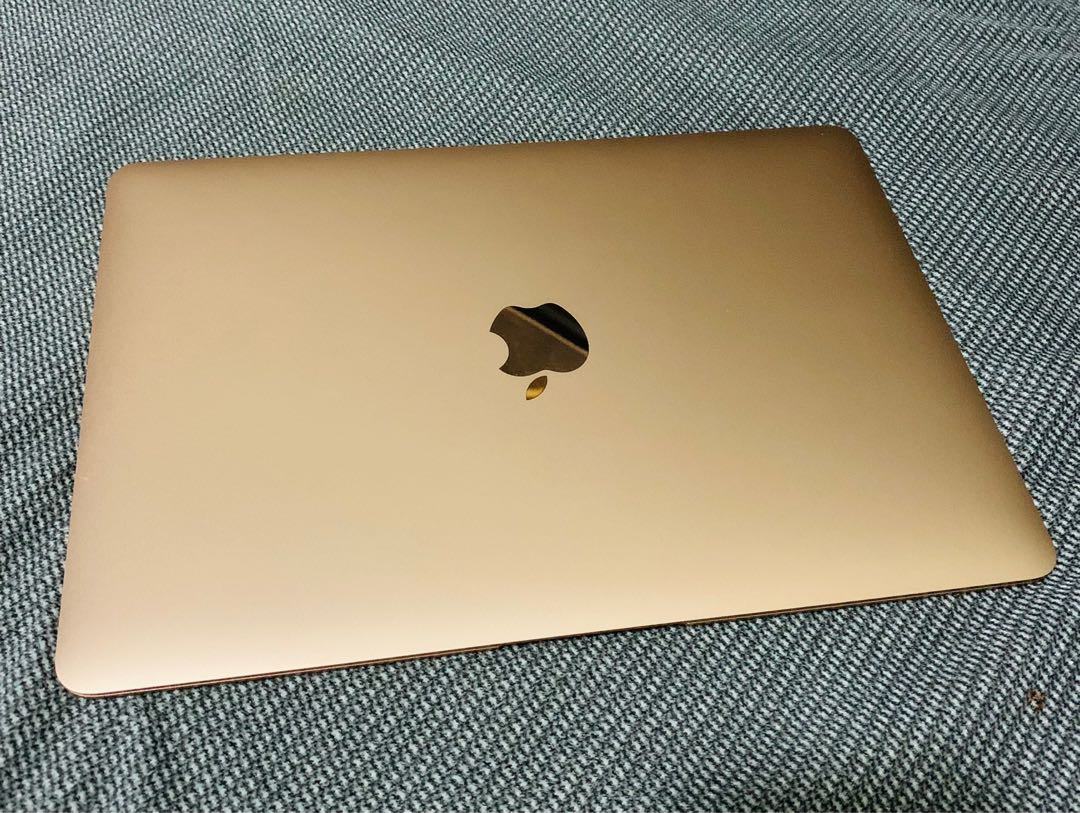 2018 MacBook Air Rose Gold 12 inch Light and As New!, Computers