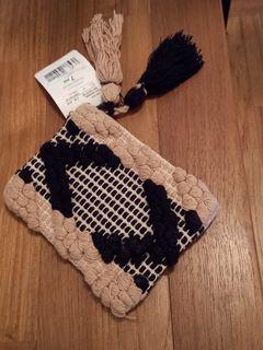 Mango woven purse