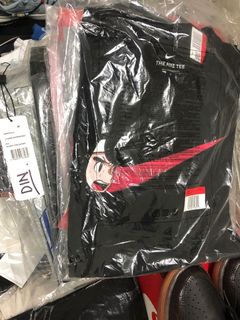 (Category: ) located in . Submitted by din_nike (Listing ID 1163708904, Image 1). Description: .