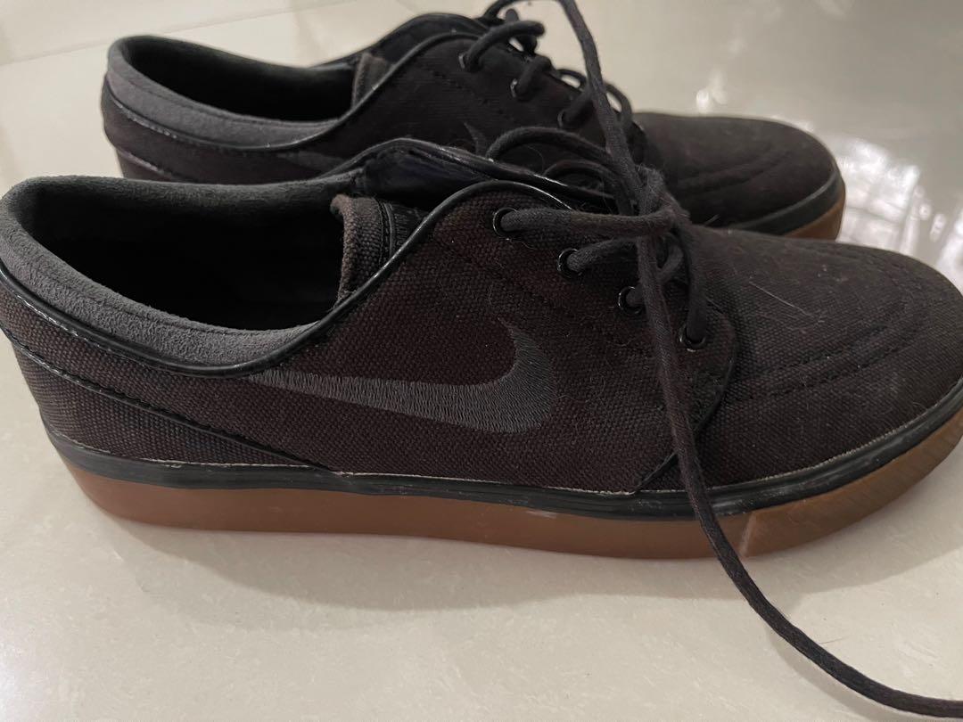 janoski gum sole