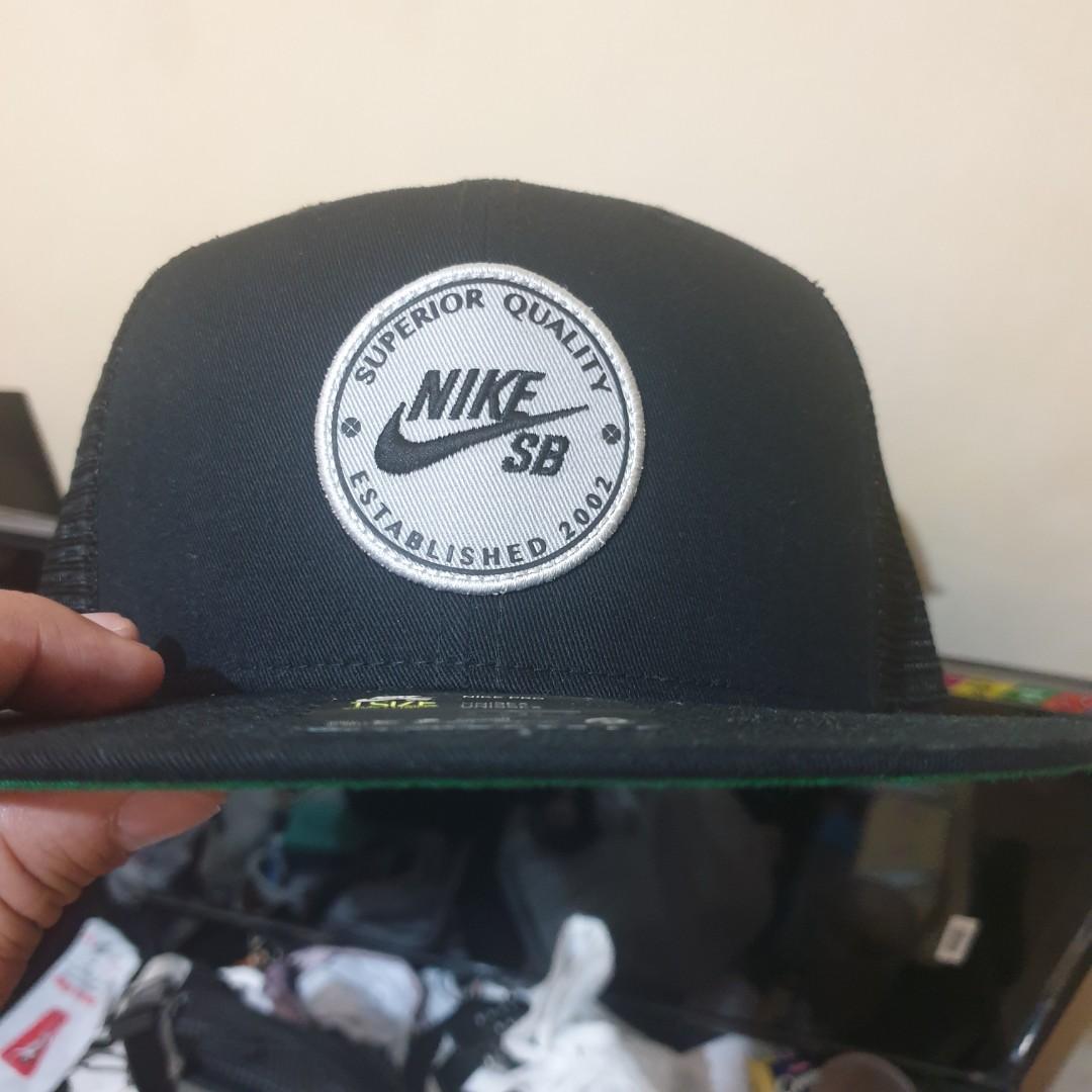 Nike Snapback Trucker Cap, Men's Fashion, Watches & Accessories, Caps & Hats on Carousell