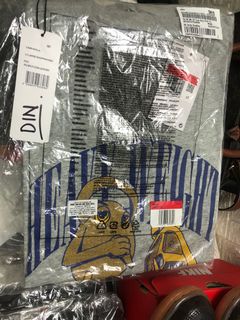 (Category: ) located in . Submitted by din_nike (Listing ID 1163709540, Image 1). Description: .