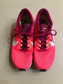 Nike Zoom Streak 路跑鞋 us8.5=26.5