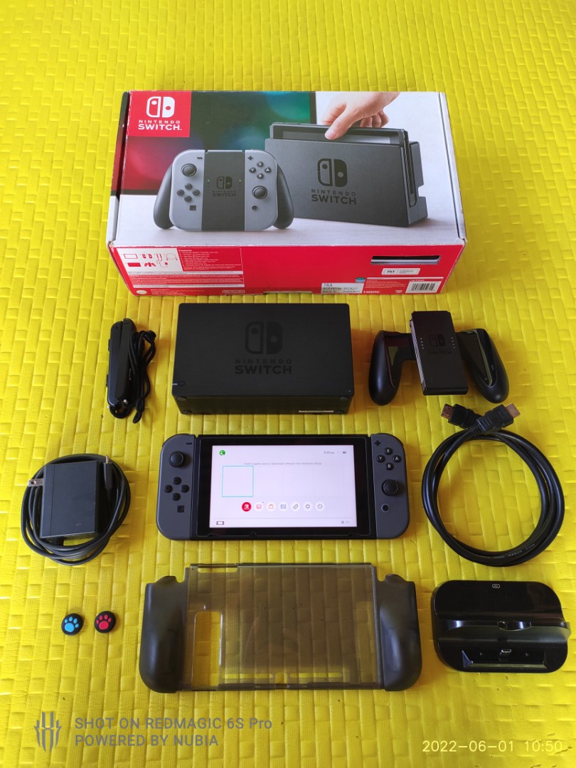 Nintendo switch v1 for SaLE, SWaP, CoD, SHOPee or MeeTuP, Video Gaming