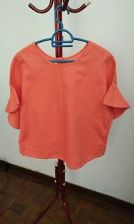 (Category: ) located in . Submitted by Reen.Wardrobe (Listing ID 1163891095, Image 1). Description: .