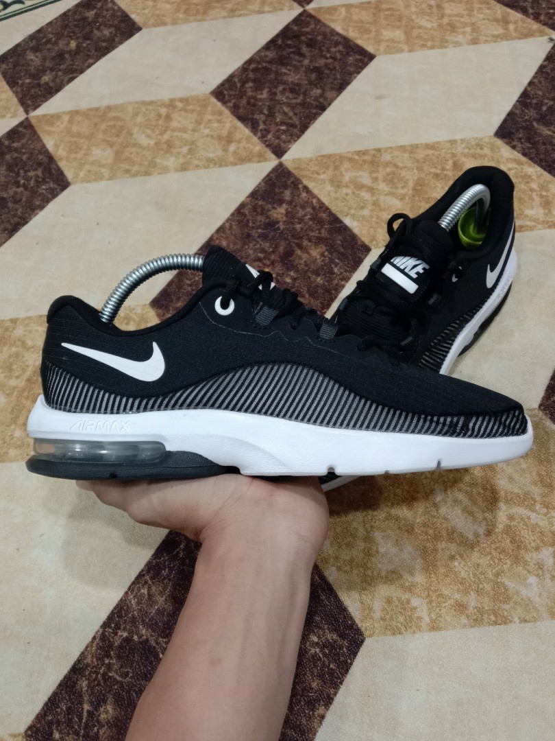Harga nike air max advantage 2 top