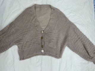 (Category: ) located in . Submitted by w.e.e (Listing ID 1163936335, Image 1). Description: .