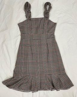 (Category: ) located in . Submitted by w.e.e (Listing ID 1163940140, Image 1). Description: .