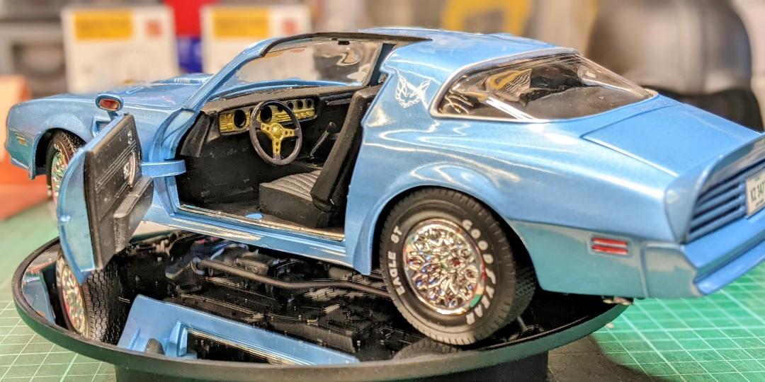 SALE!! 118 ERTL American Muscle 1977 Pontiac Trans Am (blue), Hobbies