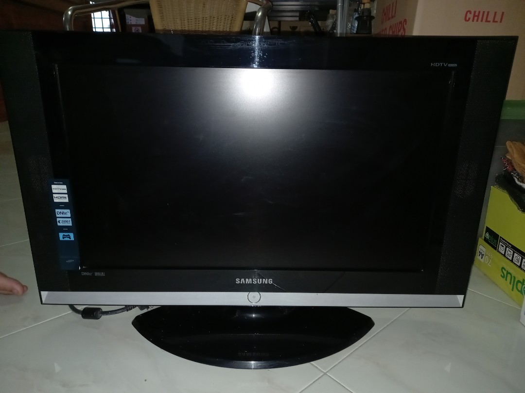 Samsung TV 27", TV & Home Appliances, TV & Entertainment, TV on Carousell