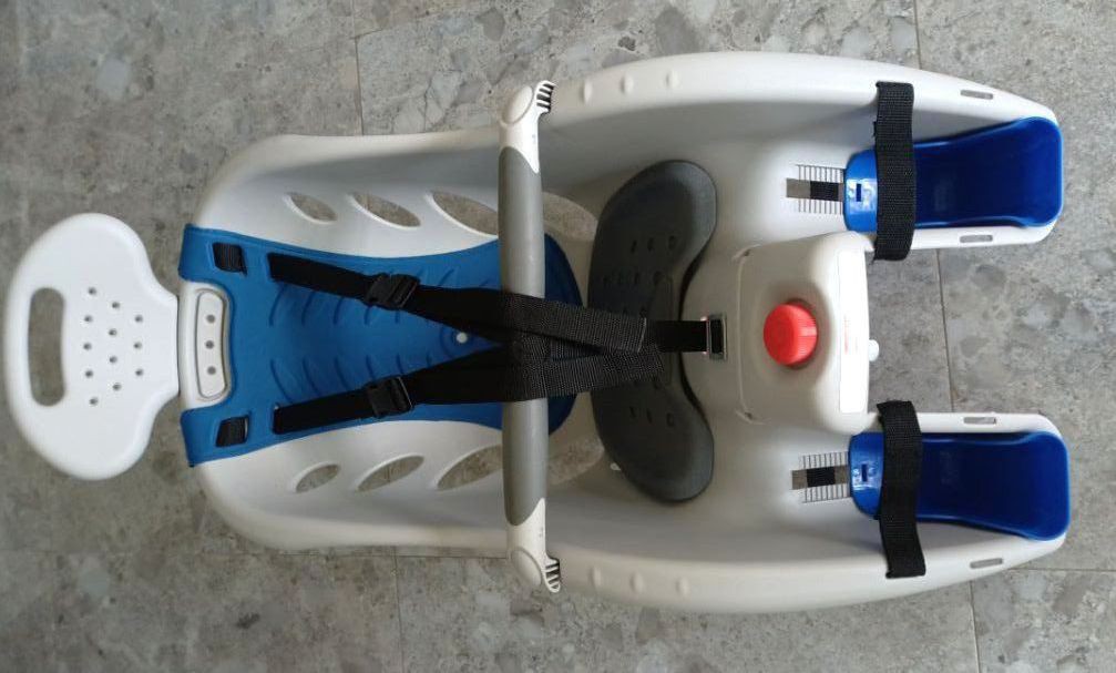 Schwinn Deluxe Bicycle Carrier / Child Seat, Sports Equipment, Bicycles