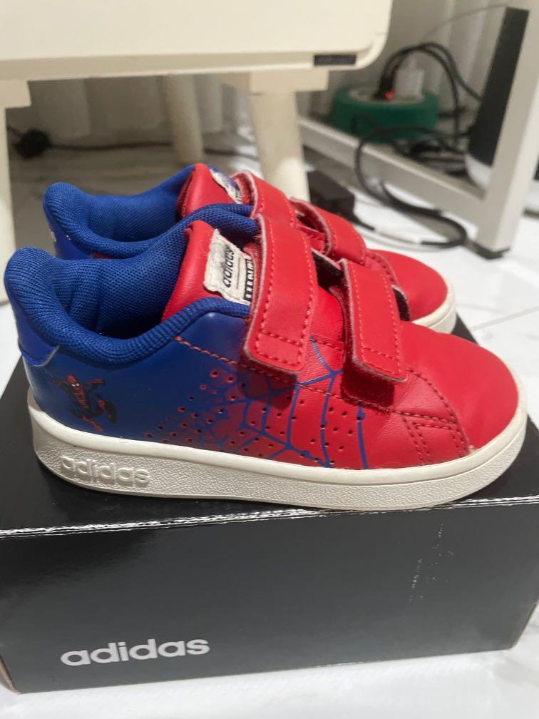 adidas advantage marvel