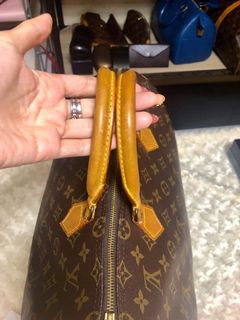 (Category: ) located in . Submitted by anneelleshoppe (Listing ID 1163954915, Image 1). Description: .
