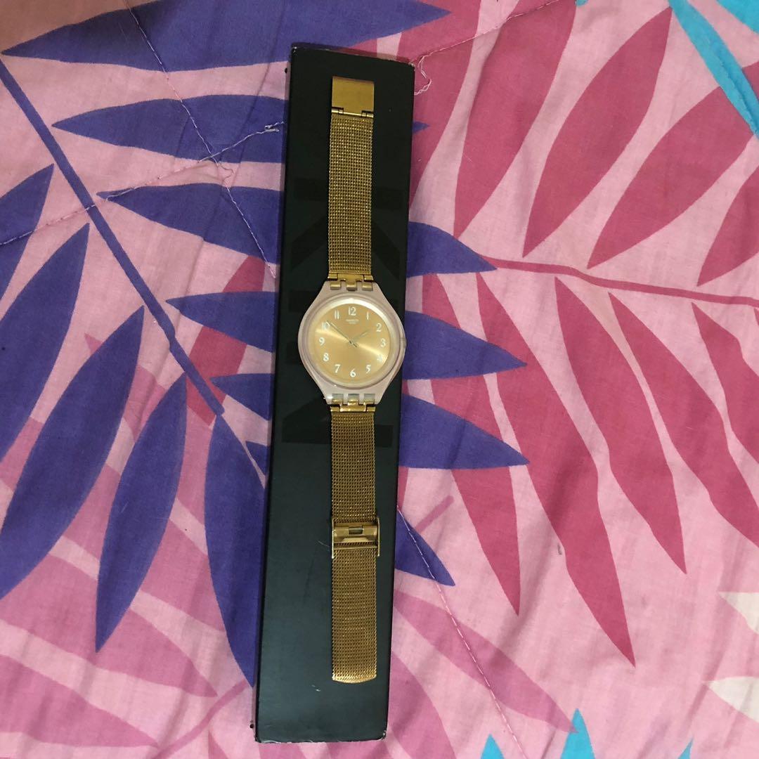 Swatch skin gold, Fesyen Wanita, Jam Tangan di Carousell