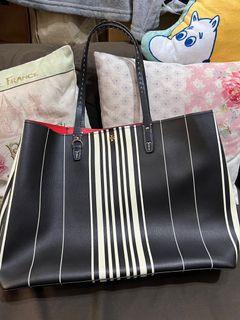 TB肩背手提包👜