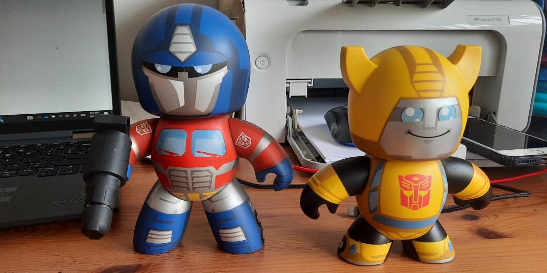 Transformers (Category: Vintage Collectibles) located in Shah Alam. Submitted by warmdragon.ae6206 (Listing ID 1163950355, Image 1). Description: sold as pictured. item in great condition and has no scratch..