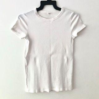 Uniqlo White Ribbed Top