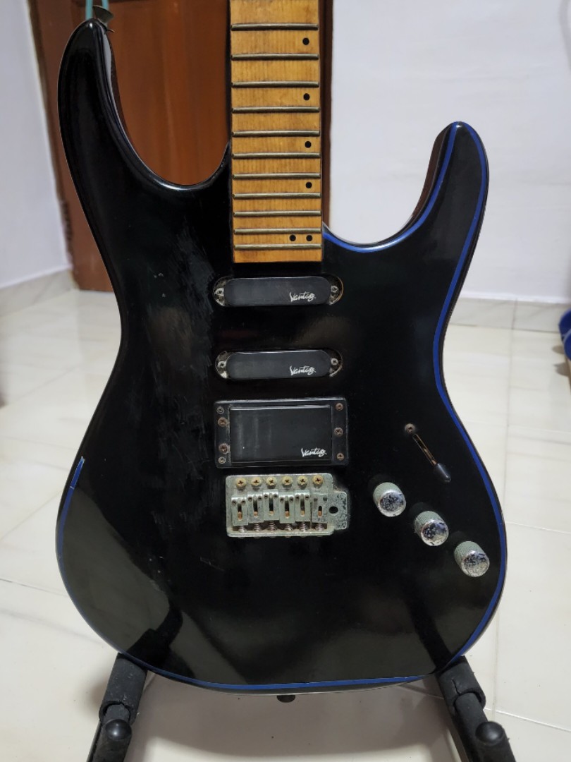 Vantage Electric Guitar, Hobbies & Toys, Music & Media, Musical ...