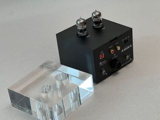 （分類：）位於 。 由 garytamws 提交（商品編號 1163968286，圖片 1）。簡介： 。
