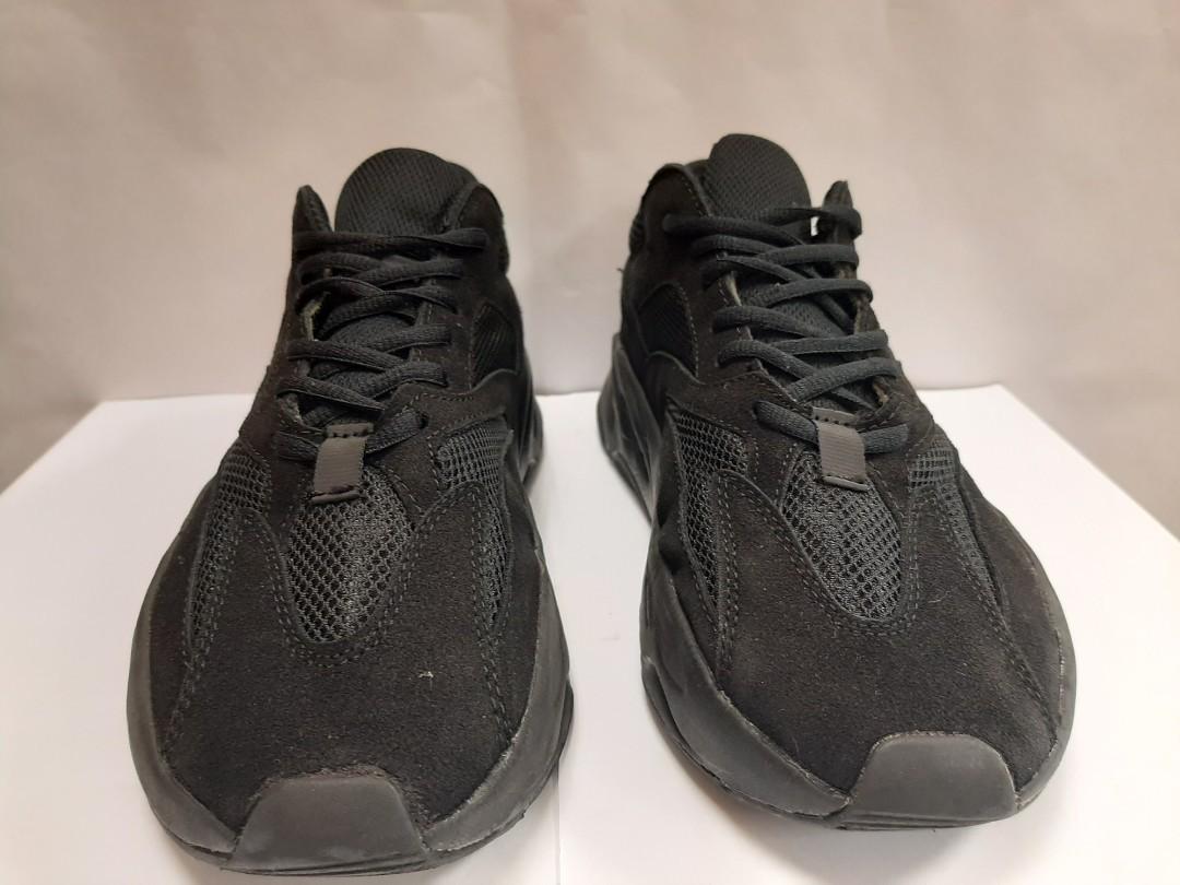Yeezy wave runner triple black hot sale