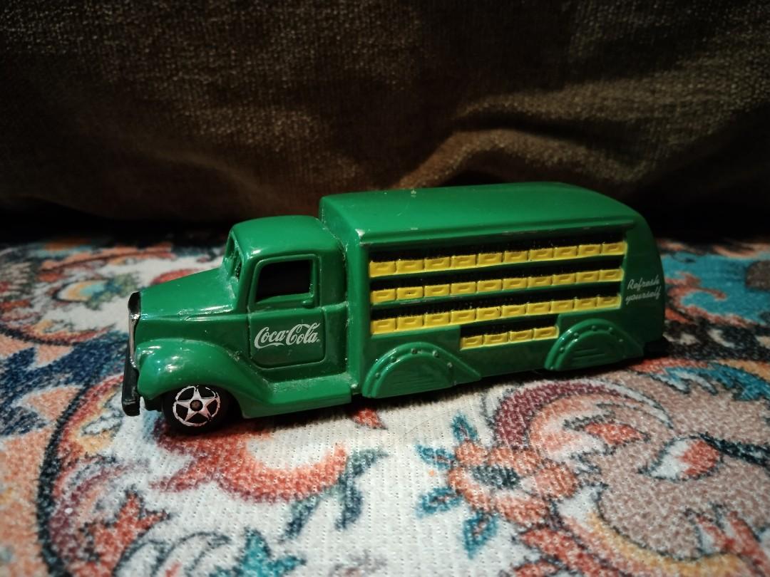 Coca cola diecast delivery truck cheap