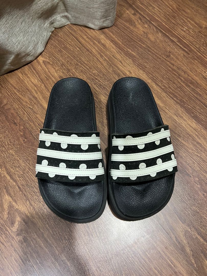 Footwear, Flipflops and Slides on Carousell