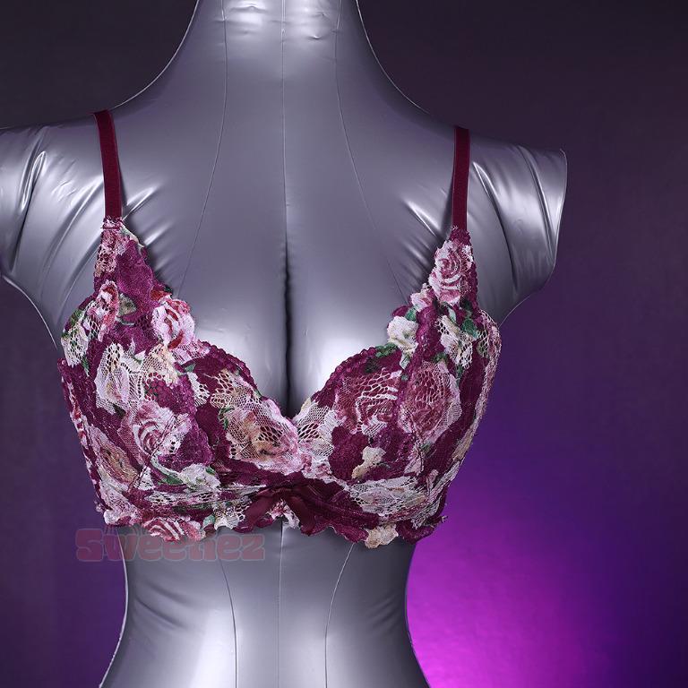 Aimerfeel lace push up bra, Women's Fashion, New Undergarments & Loungewear  on Carousell