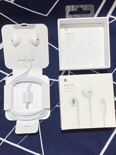 Apple iPhone iPad Lightning Earpods Headset with Box