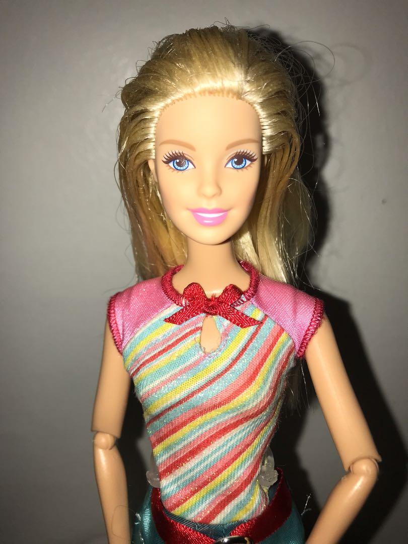 Barbie Articulated Doll, Hobbies & Toys, Toys & Games on Carousell