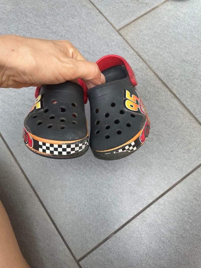 Boys crocs outlet size 10