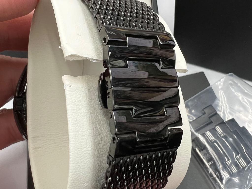 Bulova Accutron II 98A136 SS x Black PVD Carousell