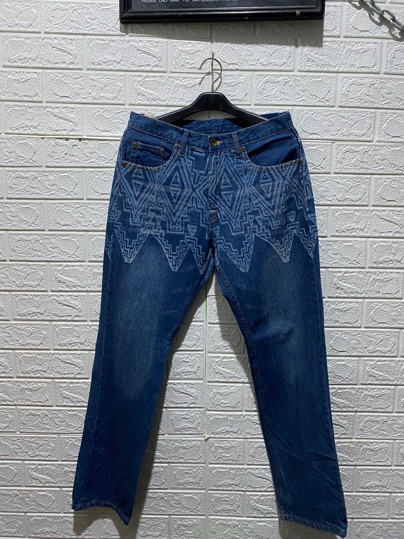 CELANA JEANS TRIBAL, Fesyen Pria 