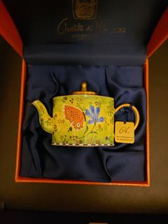 （分類：）位於 。 由 cora2014 提交（商品編號 1165778115，圖片 1）。簡介： 。