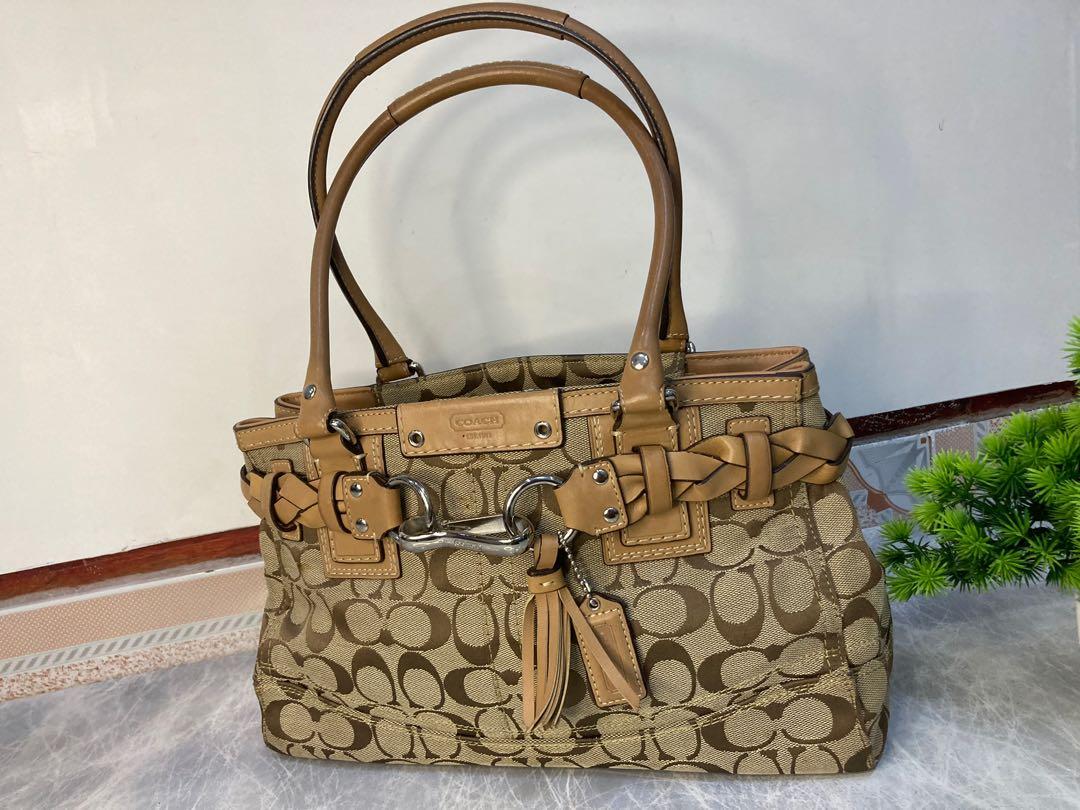 Coach hampton best sale signature tote