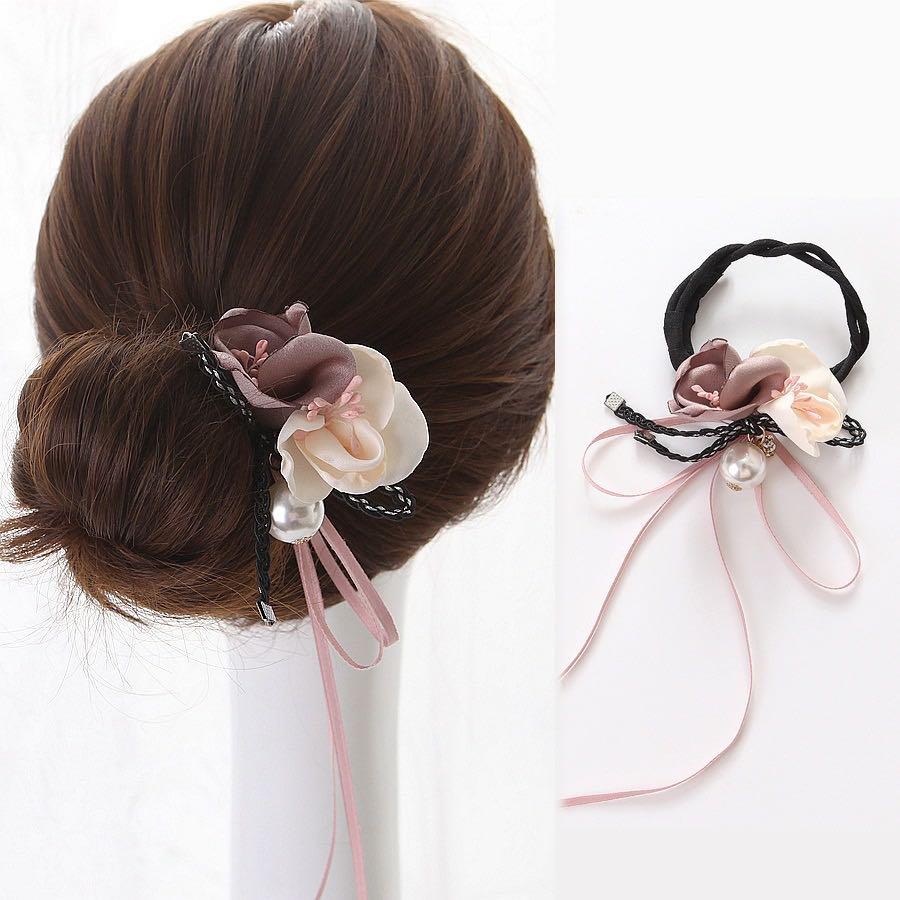 Easy Hair Bun Maker / Donut Hair Accessories / Hair Styling Tool with  Flower & ribbon bow tie 丸子头盘发器 韩国发带花苞, Beauty & Personal Care, Hair on  Carousell