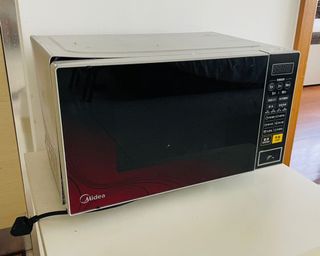 (Category: ) located in . Submitted by mbluecat (Listing ID 1165690699, Image 1). Description: .