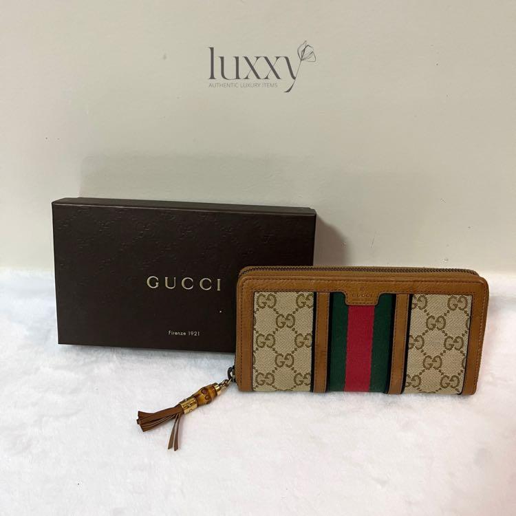 GUCCI CHERRY LINE ZIP WALLET (Category: Luxury Bags & Wallets) located in San Jose del Monte. Submitted by luxxyluxuryitems (Listing ID 1165751401, Image 1). Description: Rank AB+ Good condition.