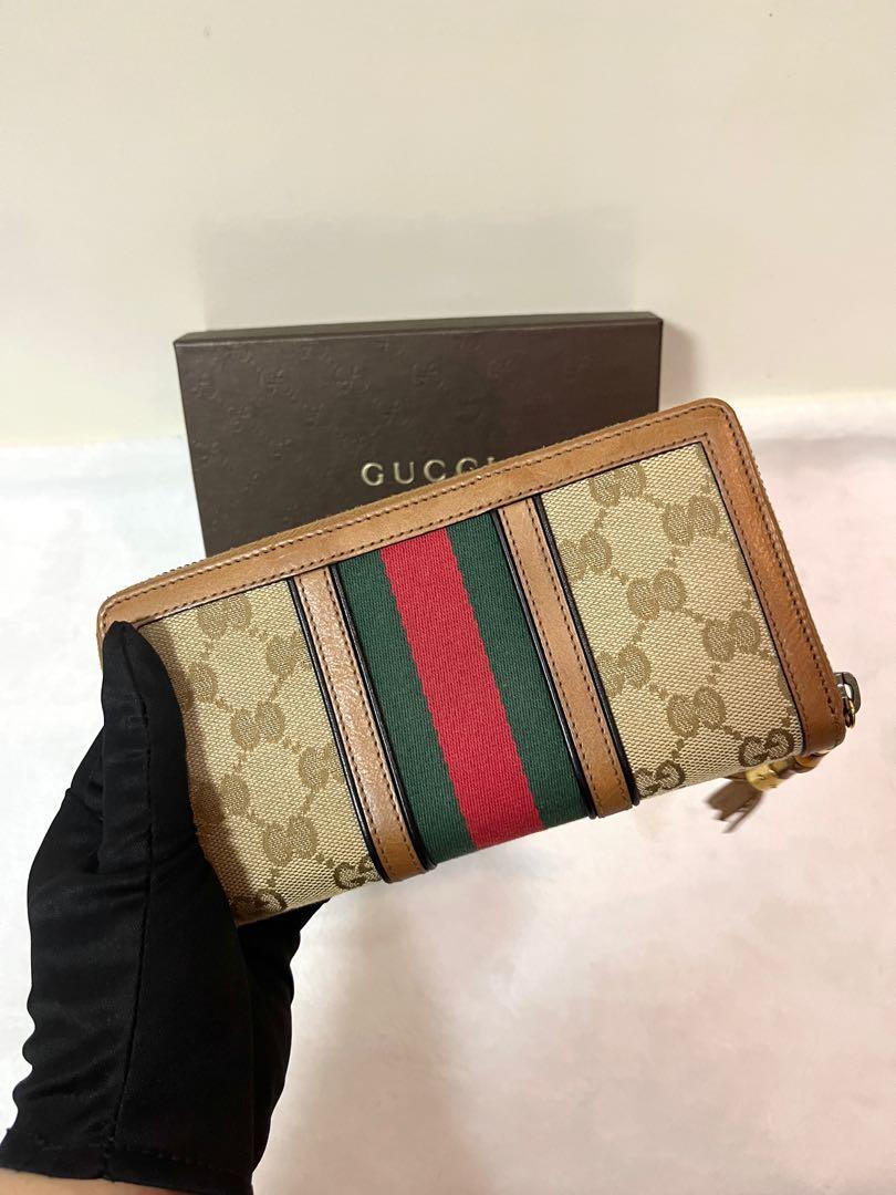 GUCCI CHERRY LINE ZIP WALLET (Category: Luxury Bags & Wallets) located in San Jose del Monte. Submitted by luxxyluxuryitems (Listing ID 1165751401, Image 3). Description: Rank AB+ Good condition.