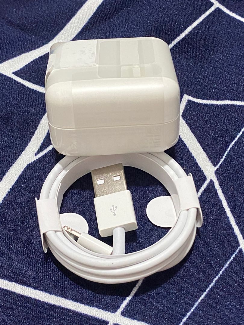 iPhone iPad charger 12 watts adapter and lightning cable, Mobile Phones