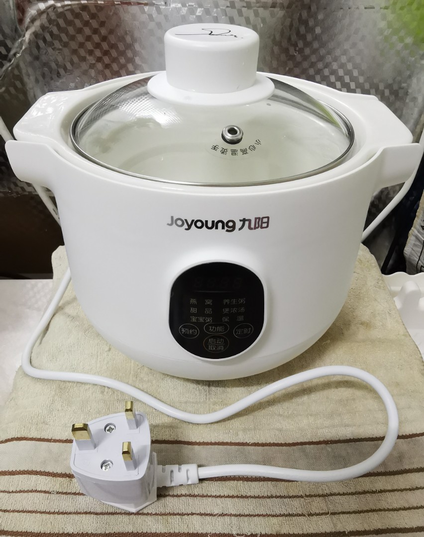 Iris Ohyama Kitchen Chef Thermal Cooker 4.5L White