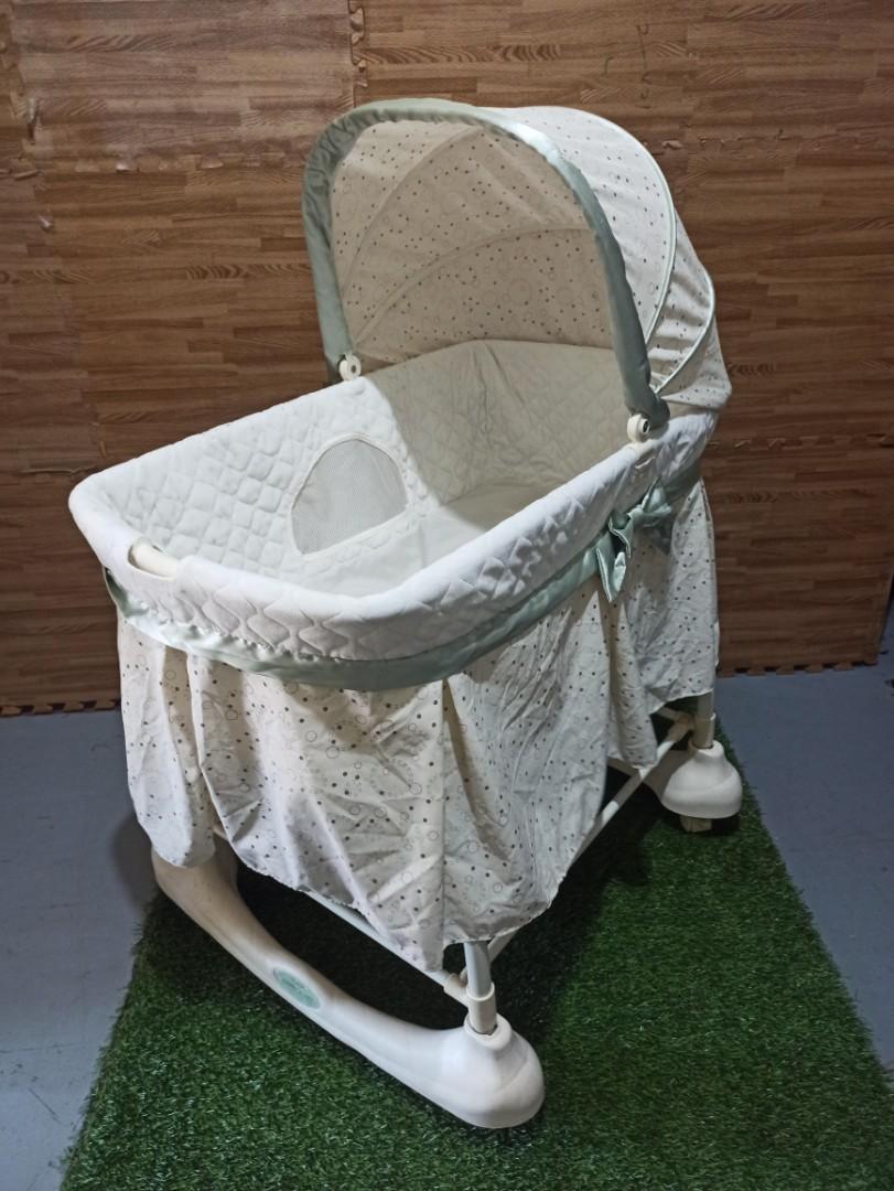Kolcraft rocking bassinet assembly clearance