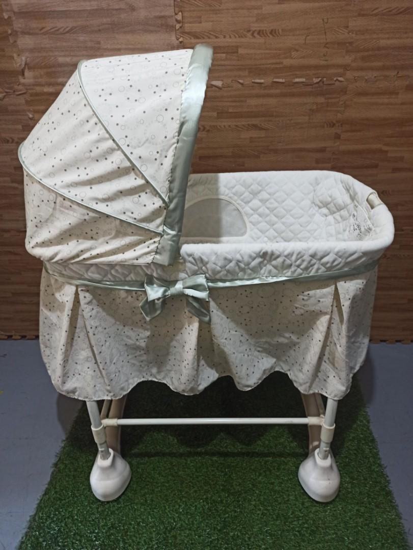 Kolcraft Cuddle and Care 2 in 1 and Incline Sleeper, Babies