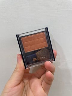 由 amyyyyyyll (刊登 ID 1165762176，圖片 1) 提交，位於 的 (類別：)，說明：。