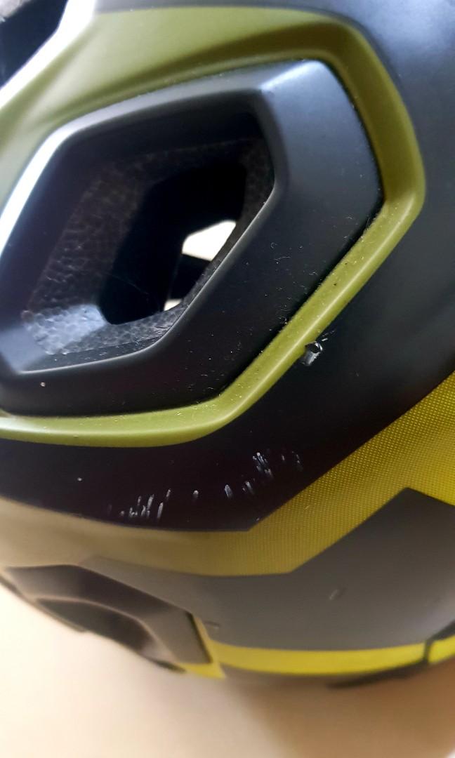 MET HeaMET PARACHUTE Mountain Bike/ Bicycle Downhill, Enduro, Trail and