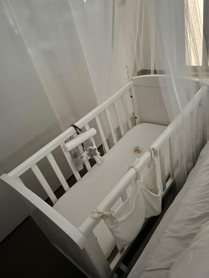 Mothercare gliding clearance crib