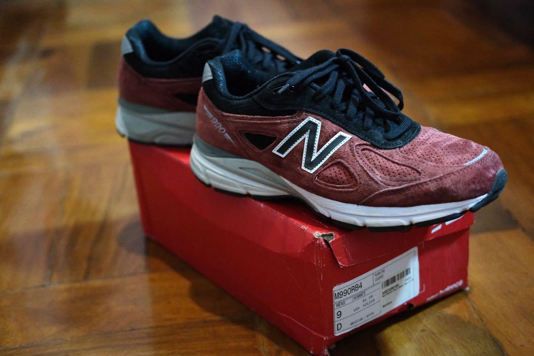 Men's new balance 99v4 running shoes top