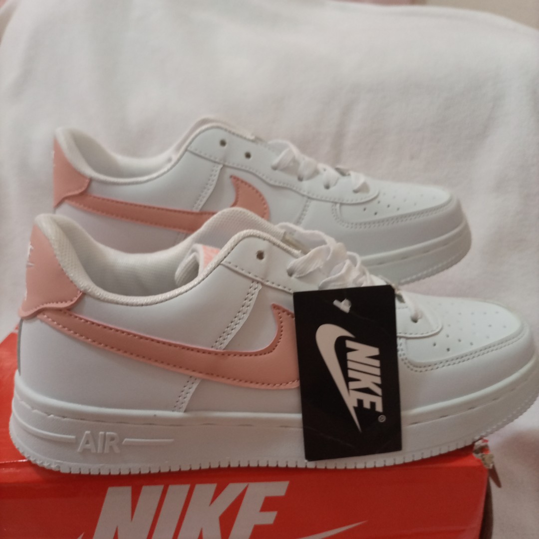 zara nike air force
