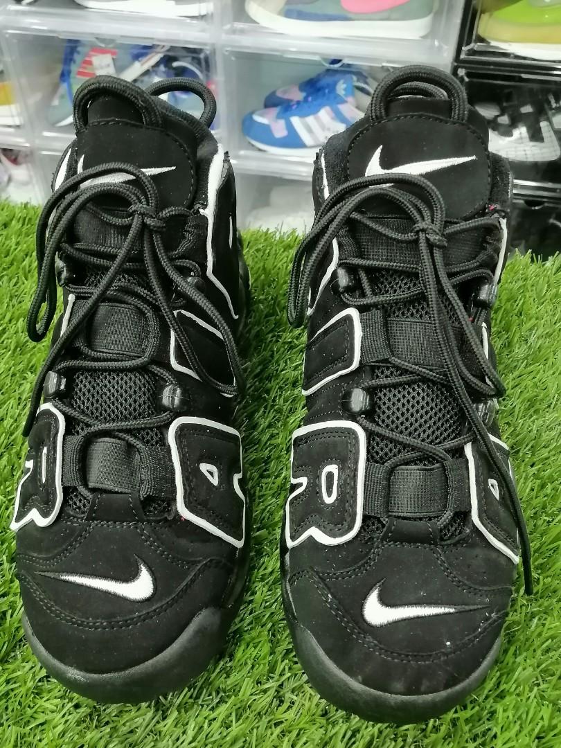 Nike uptempo triple black deals