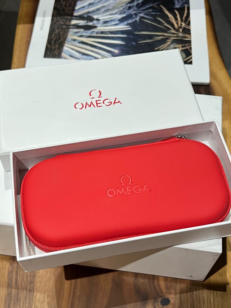 Omega watch on sale travel case